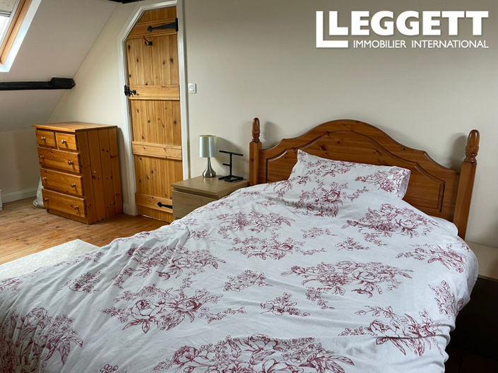 Image No.9-4 Bed House for sale