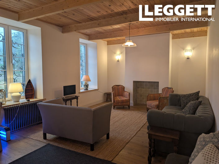 Image No.4-6 Bed House for sale