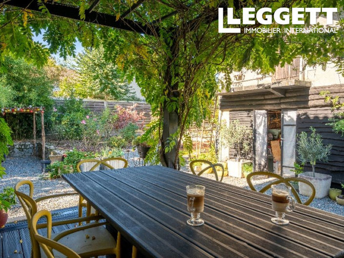 Image No.2-4 Bed House for sale