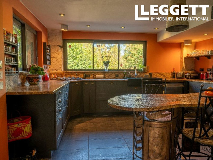 Image No.4-4 Bed House for sale