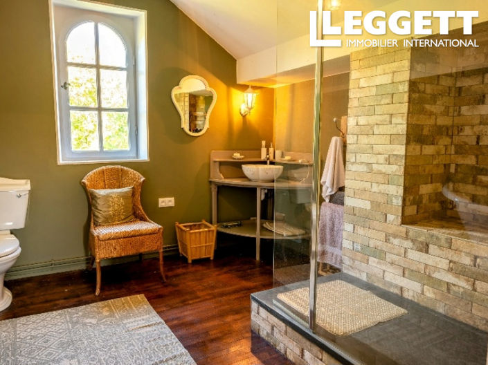 Image No.9-4 Bed House for sale