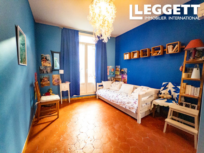 Image No.6-2 Bed House for sale