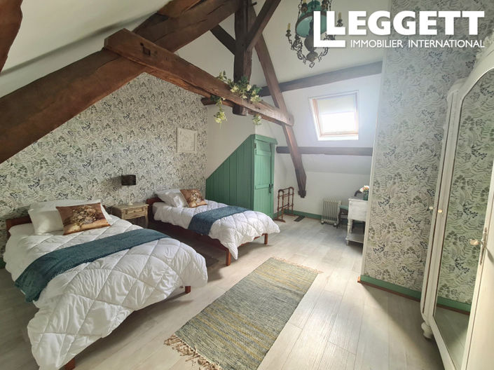 Image No.4-2 Bed House for sale