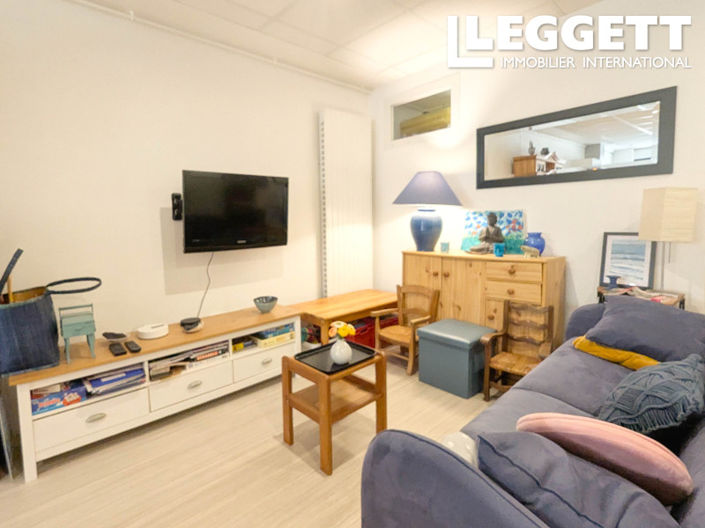 Image No.3-2 Bed House for sale