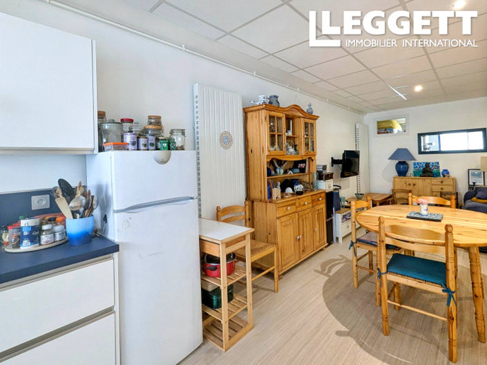 Image No.5-2 Bed House for sale