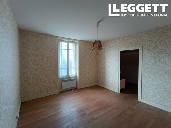 Image No.9-5 Bed House for sale