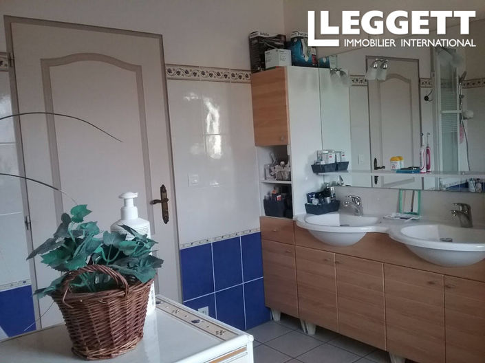 Image No.7-Maison de 4 chambres à vendre à Saint-Chabrais