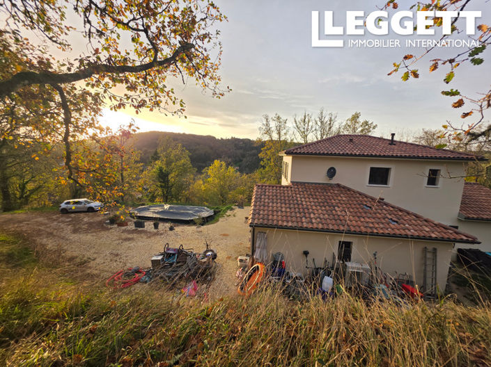 Image No.5-6 Bed House for sale