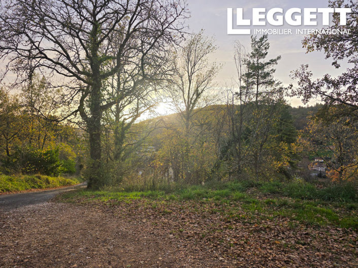 Image No.9-6 Bed House for sale