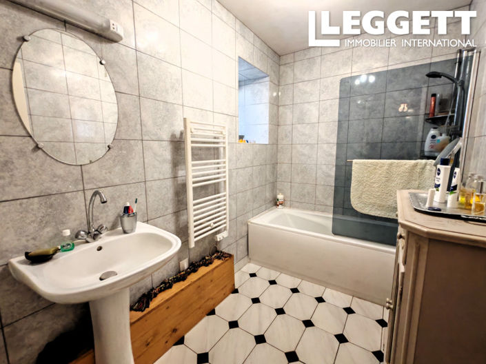 Image No.5-Maison de 2 chambres à vendre à Nanteuil-en-Vallée