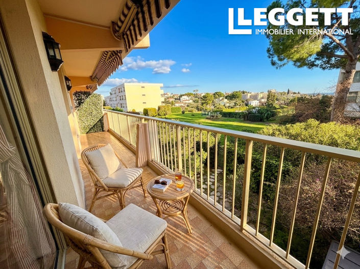 Image No.10-1 Bed Apartment for sale