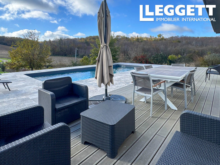 Image No.6-4 Bed House for sale