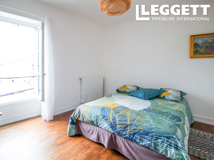 Image No.5-3 Bed House for sale