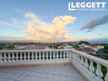 7 Bed House for sale