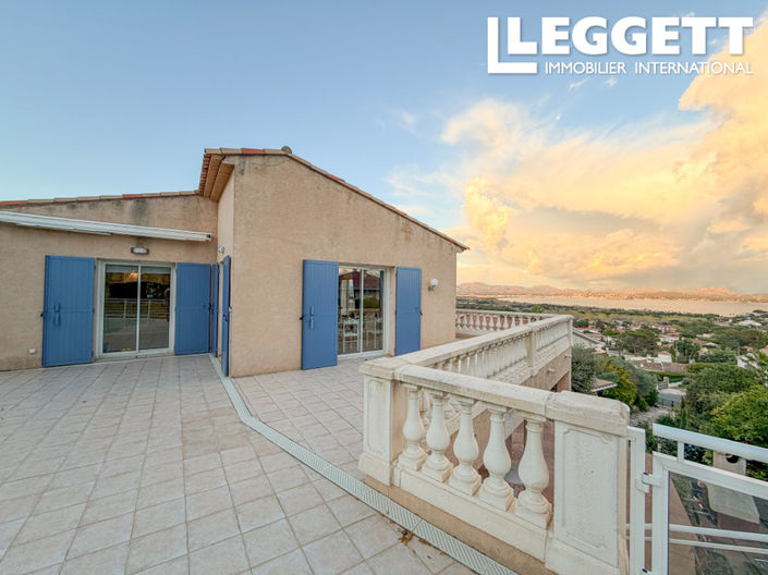 Image No.3-7 Bed House for sale