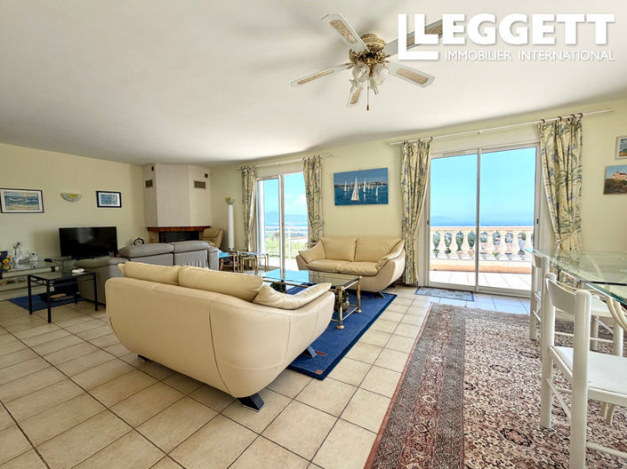 Image No.6-7 Bed House for sale