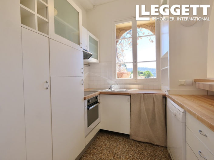 Image No.9-2 Bed Apartment for sale