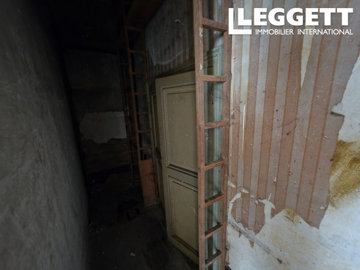 ahr0chm6ly9jzg4uagvzdglhlmltbw8vaw1hz2uvvevom