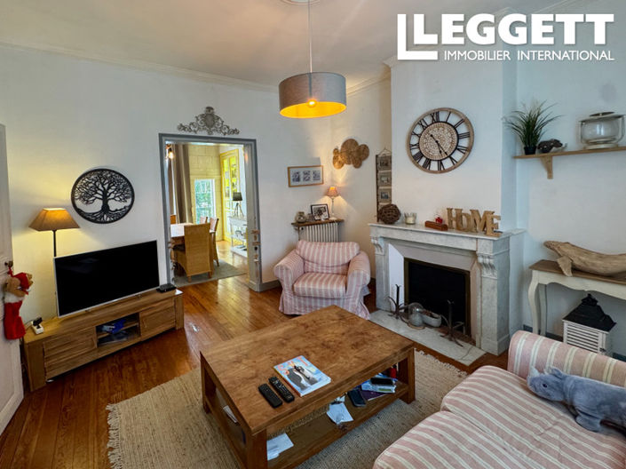 Image No.2-5 Bed House for sale