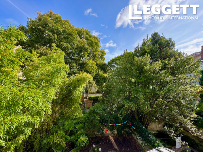 Image No.9-5 Bed House for sale