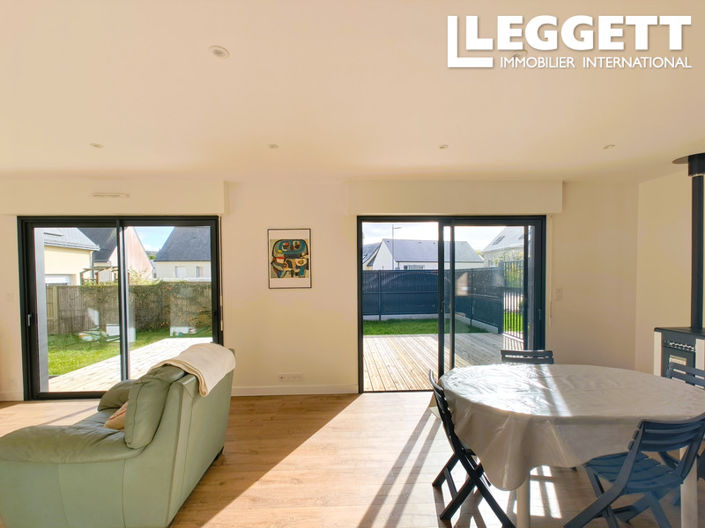 Image No.7-2 Bed House for sale