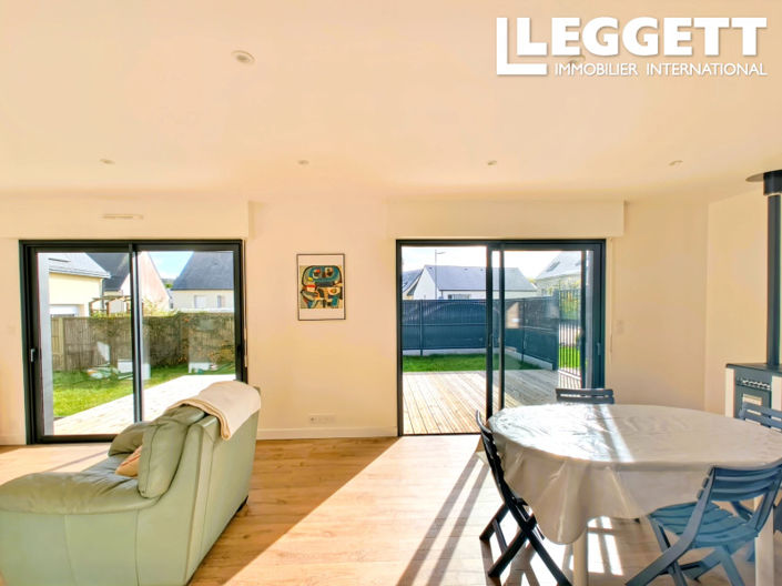 Image No.7-2 Bed House for sale