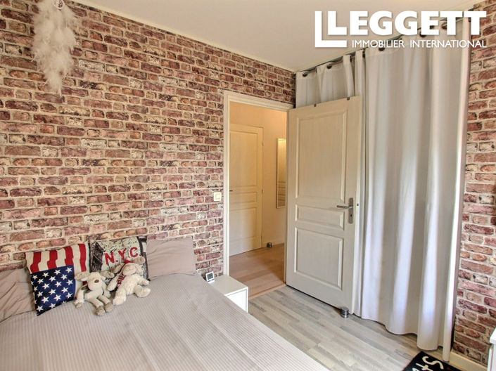 Image No.10-3 Bed Apartment for sale