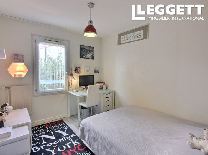 Image No.9-3 Bed Apartment for sale