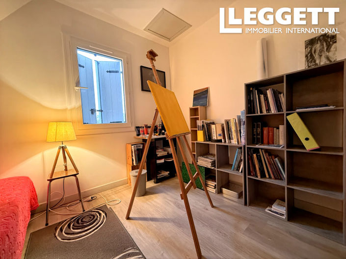 Image No.7-3 Bed House for sale