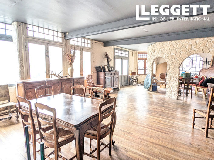 Image No.3-6 Bed House for sale