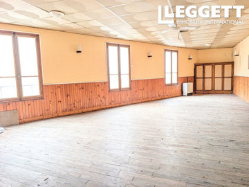 ahr0chm6ly9jzg4uagvzdglhlmltbw8vaw1hz2uvvevom