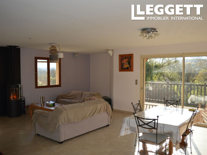 Image No.5-3 Bed House for sale