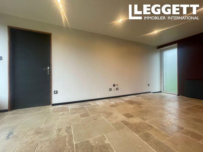 Image No.9-4 Bed House for sale