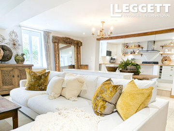 ahr0chm6ly9jzg4uagvzdglhlmltbw8vaw1hz2uvvevom