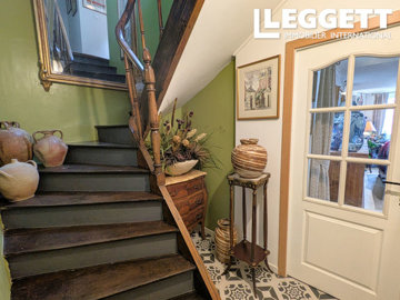 ahr0chm6ly9jzg4uagvzdglhlmltbw8vaw1hz2uvvevom