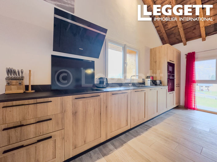 Image No.9-5 Bed Apartment for sale