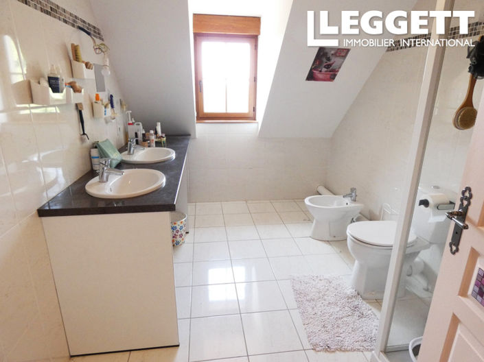 Image No.10-Maison de 5 chambres à vendre à Chalvignac