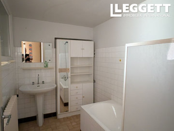 ahr0chm6ly9jzg4uagvzdglhlmltbw8vaw1hz2uvvevom