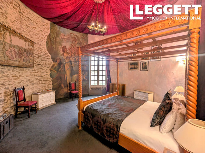 Image No.5-Châteaux de 10 chambres à vendre à Limoges