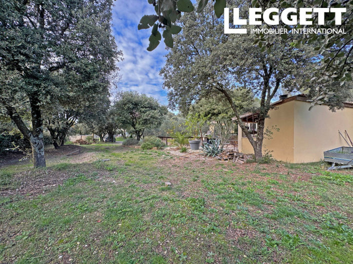 Image No.9-3 Bed House for sale