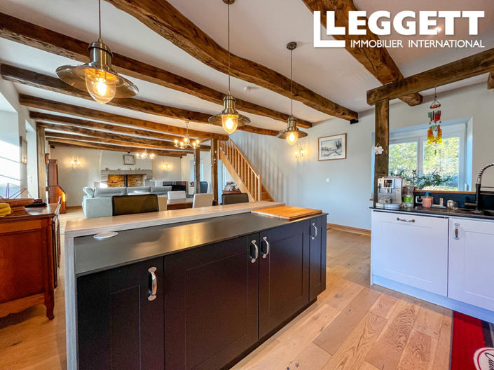 Image No.7-3 Bed House for sale