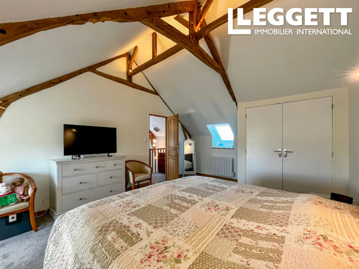 Image No.9-3 Bed House for sale