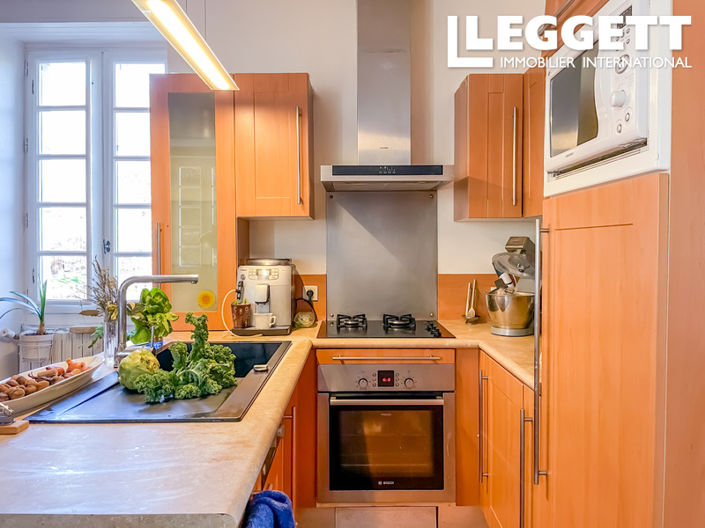 Image No.3-2 Bed House for sale