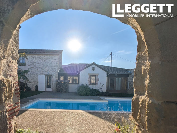 Image No.5-5 Bed House for sale