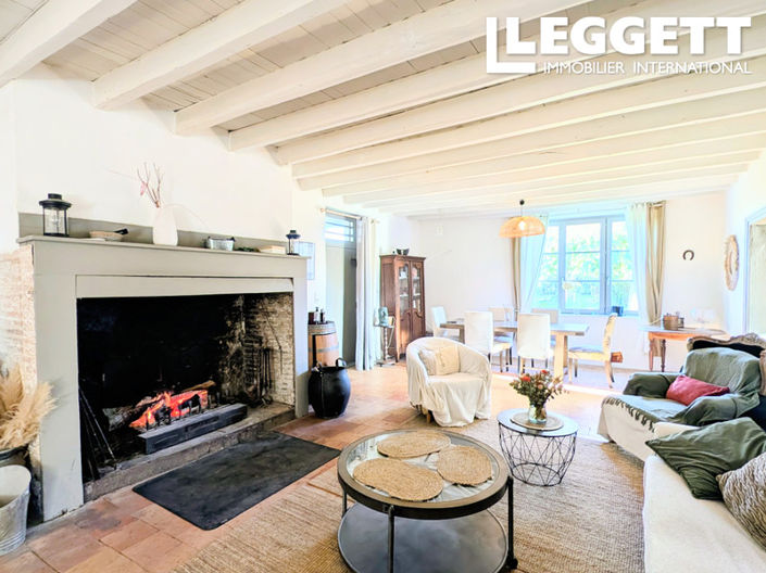 Image No.5-5 Bed House for sale