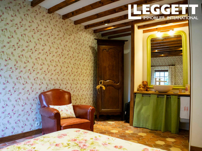 Image No.9-4 Bed House for sale