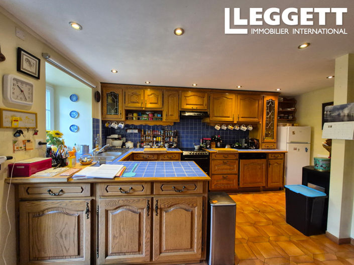 Image No.7-3 Bed House for sale