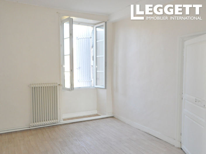 Image No.8-5 Bed House for sale