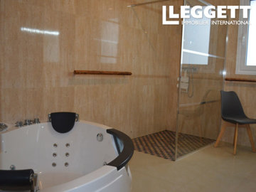 ahr0chm6ly9jzg4uagvzdglhlmltbw8vaw1hz2uvvevom