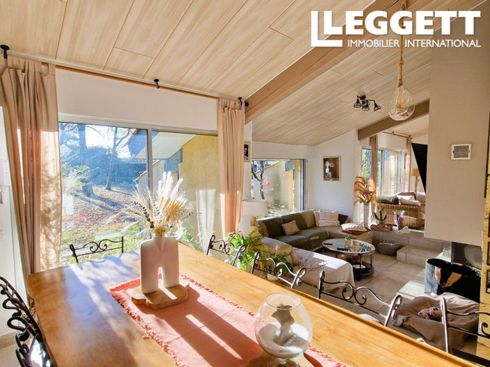 Image No.2-3 Bed House for sale